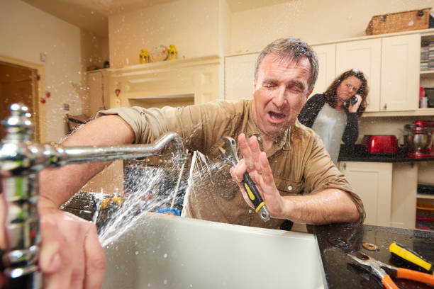 Best Water damage restoration process  in Fruitdale, CA